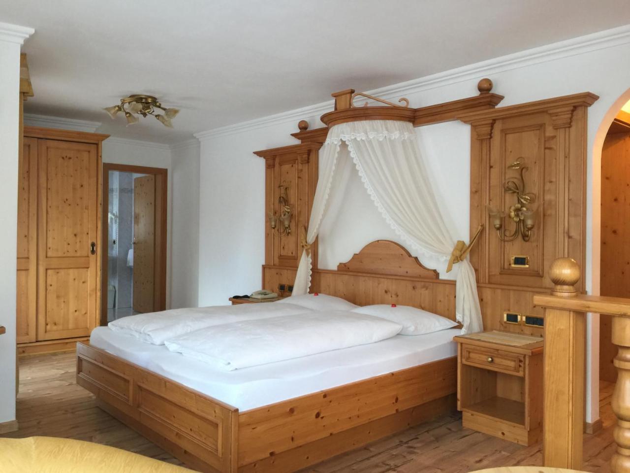 Hotel La Montanina Selva di Val Gardena Zewnętrze zdjęcie
